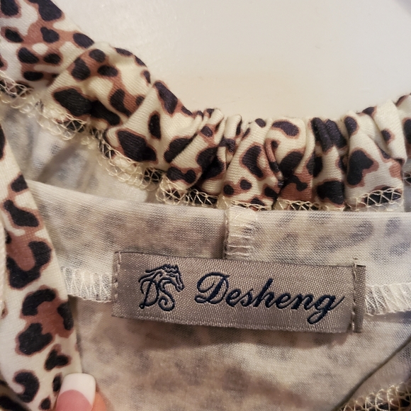 Leopard Print Top - Picture 3 of 3